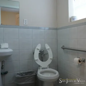 familyroom3.webp